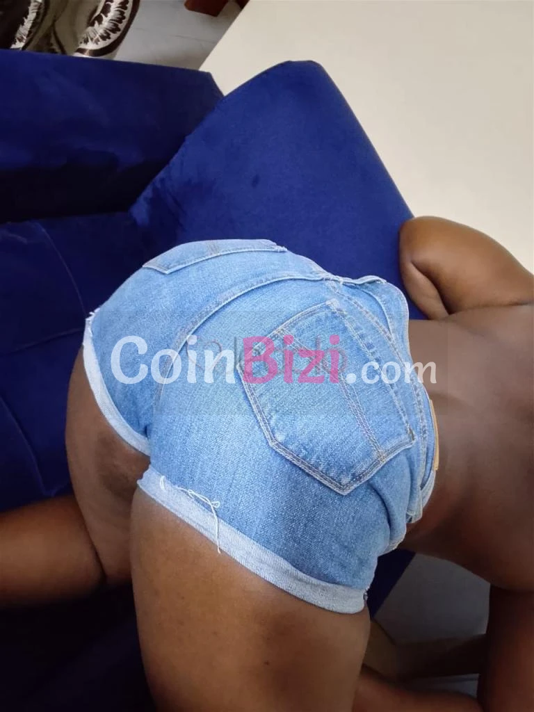 Femme de 20ans Réçoit pour Rencontres - Escortes Rencontre occasionnelle à Abidjan, Cocody