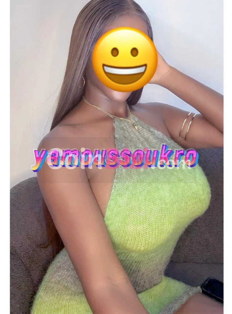 Femme de 22ans Réçoit/Se déplace pour Rencontres - Escortes Rencontre occasionnelle à Yamoussoukro