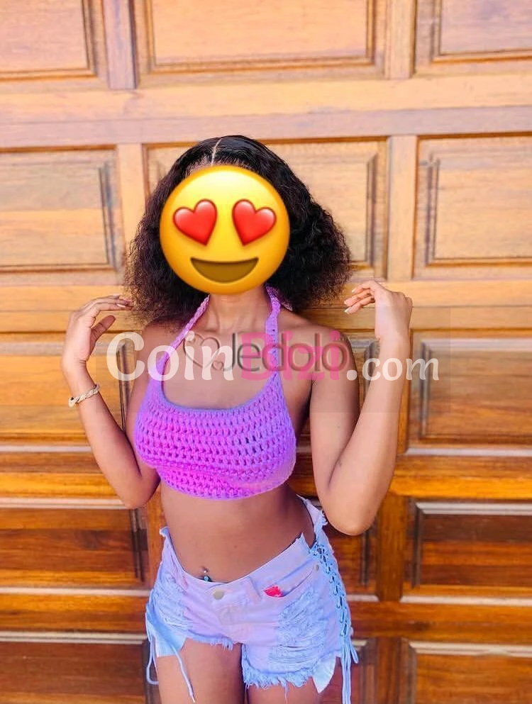 Femme de 20ans Réçoit/Se déplace pour Rencontres - Escortes Rencontre occasionnelle à Abidjan, Cocody