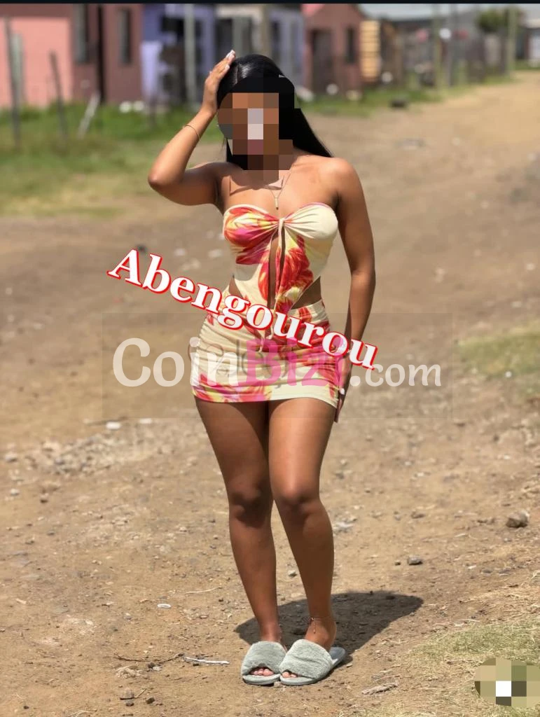 Femme de 18ans Réçoit/Se déplace pour Rencontres - Escortes Rencontre occasionnelle à Abengourou