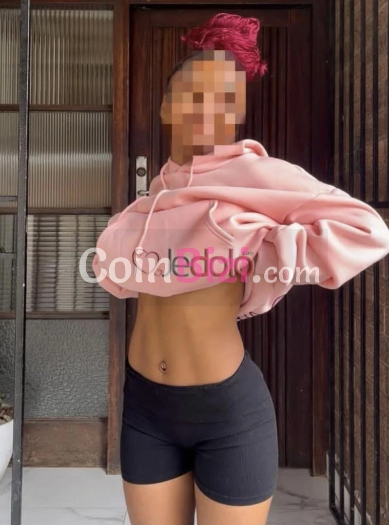 Femme de 19ans Réçoit/Se déplace pour Rencontres - Escortes Rencontre occasionnelle à Abidjan, Yopougon