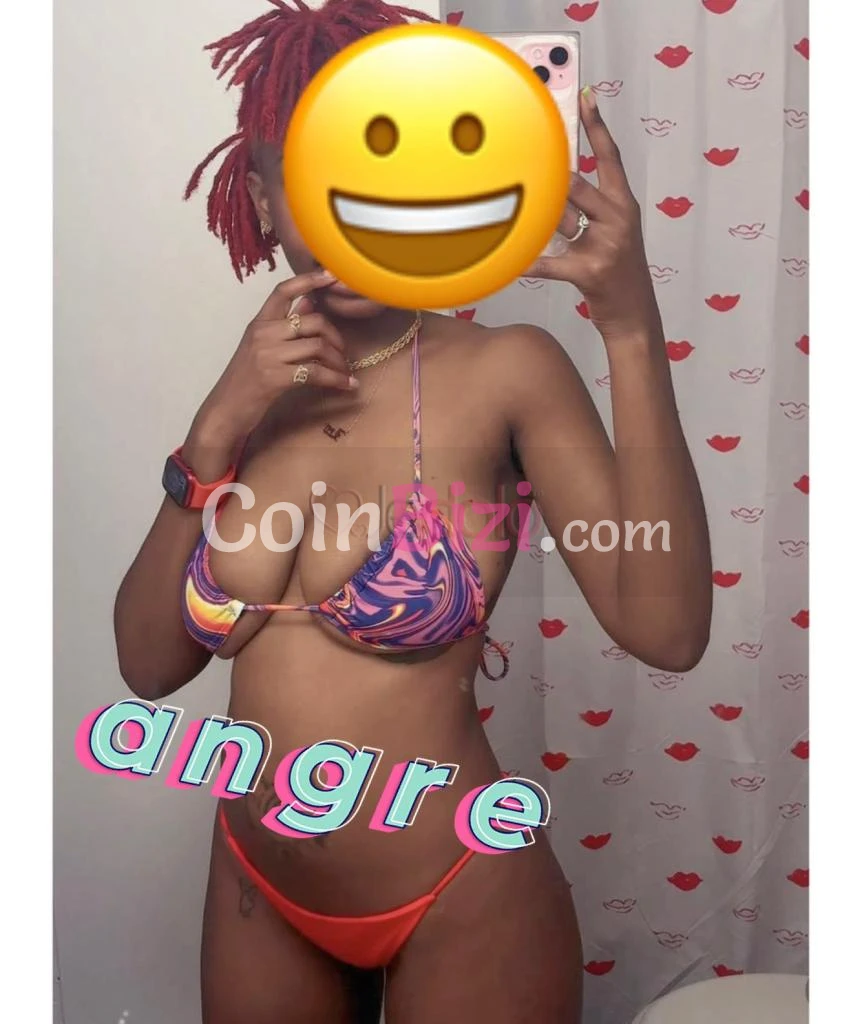 Femme de 20ans Réçoit/Se déplace pour Rencontres - Escortes Rencontre occasionnelle à Abidjan, Cocody
