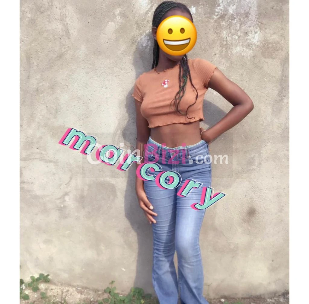 Femme de 19ans Réçoit/Se déplace pour Rencontres - Escortes Rencontre occasionnelle à Abidjan, Marcory