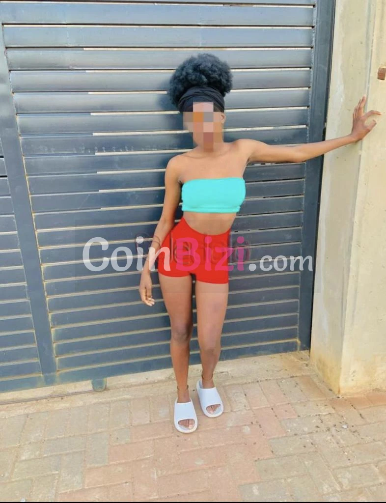 Femme de 20ans Réçoit/Se déplace pour Rencontres - Escortes Rencontre occasionnelle à Bouaké