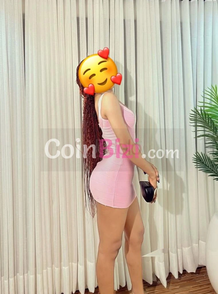  de ans  pour Massages - Service Massage Massage sensuel ou érotique à Abidjan, Cocody