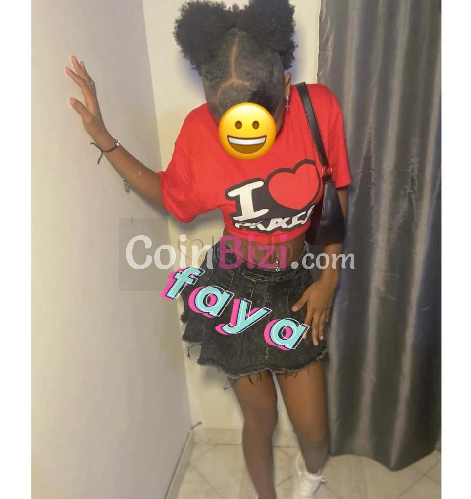 Femme de 19ans Réçoit/Se déplace pour Rencontres - Escortes Rencontre occasionnelle à Abidjan, Cocody