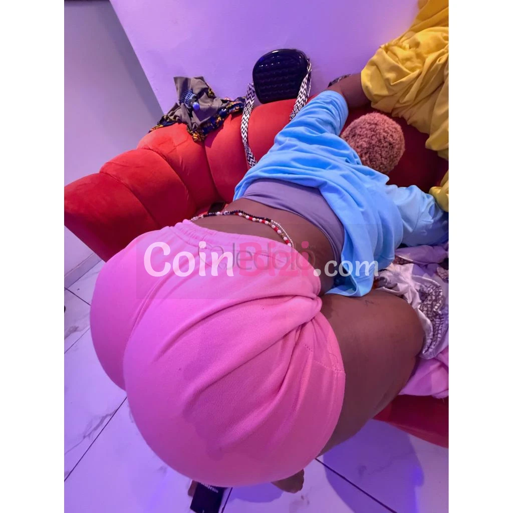 Femme de 28ans Réçoit/Se déplace pour Rencontres - Escortes Rencontre occasionnelle à Abidjan