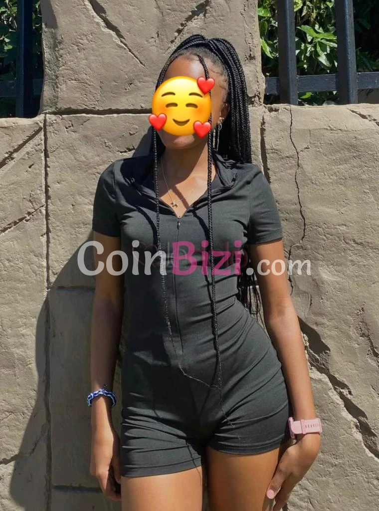 Femme de 18ans Réçoit/Se déplace pour Rencontres - Escortes Rencontre occasionnelle à Bouaké